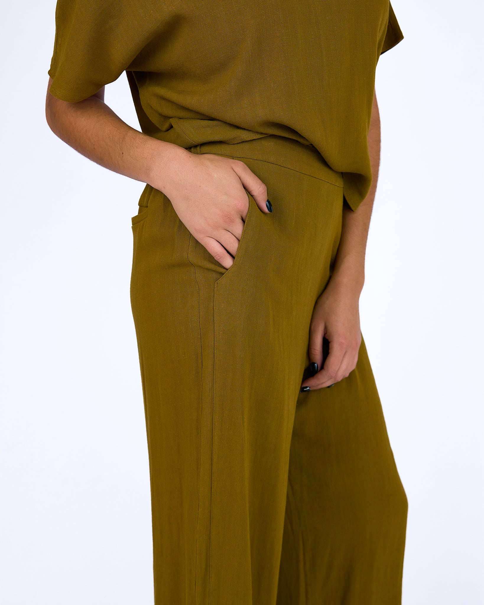 The Julia Tuxedo Pant - Avocado - XS | DEVAN GREGORI