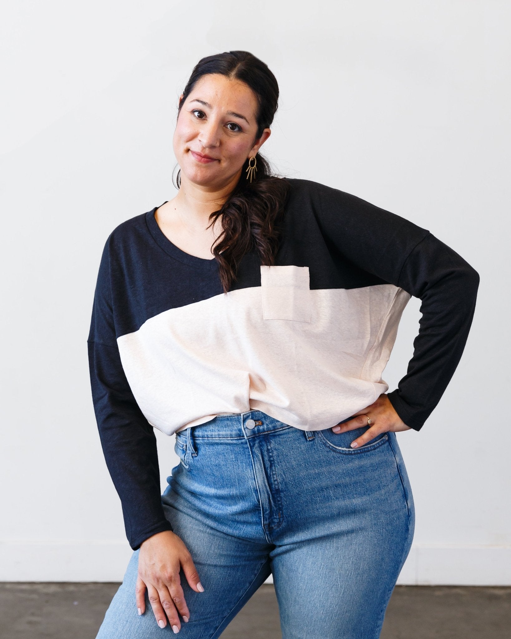 The Moni Split T-Shirt - Extra Small - | DEVAN GREGORI