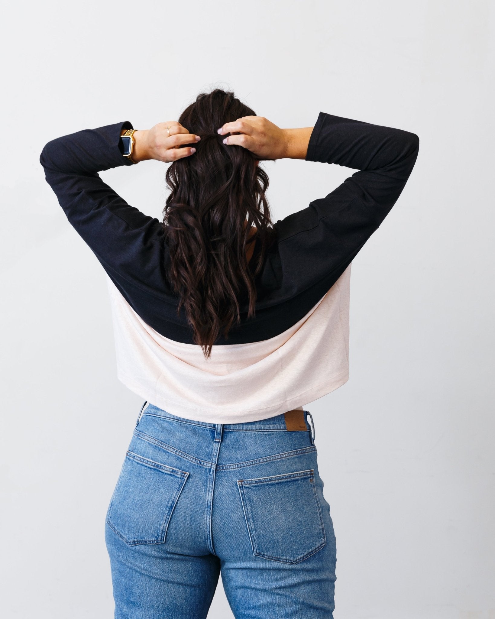The Moni Split T-Shirt - Extra Small - | DEVAN GREGORI