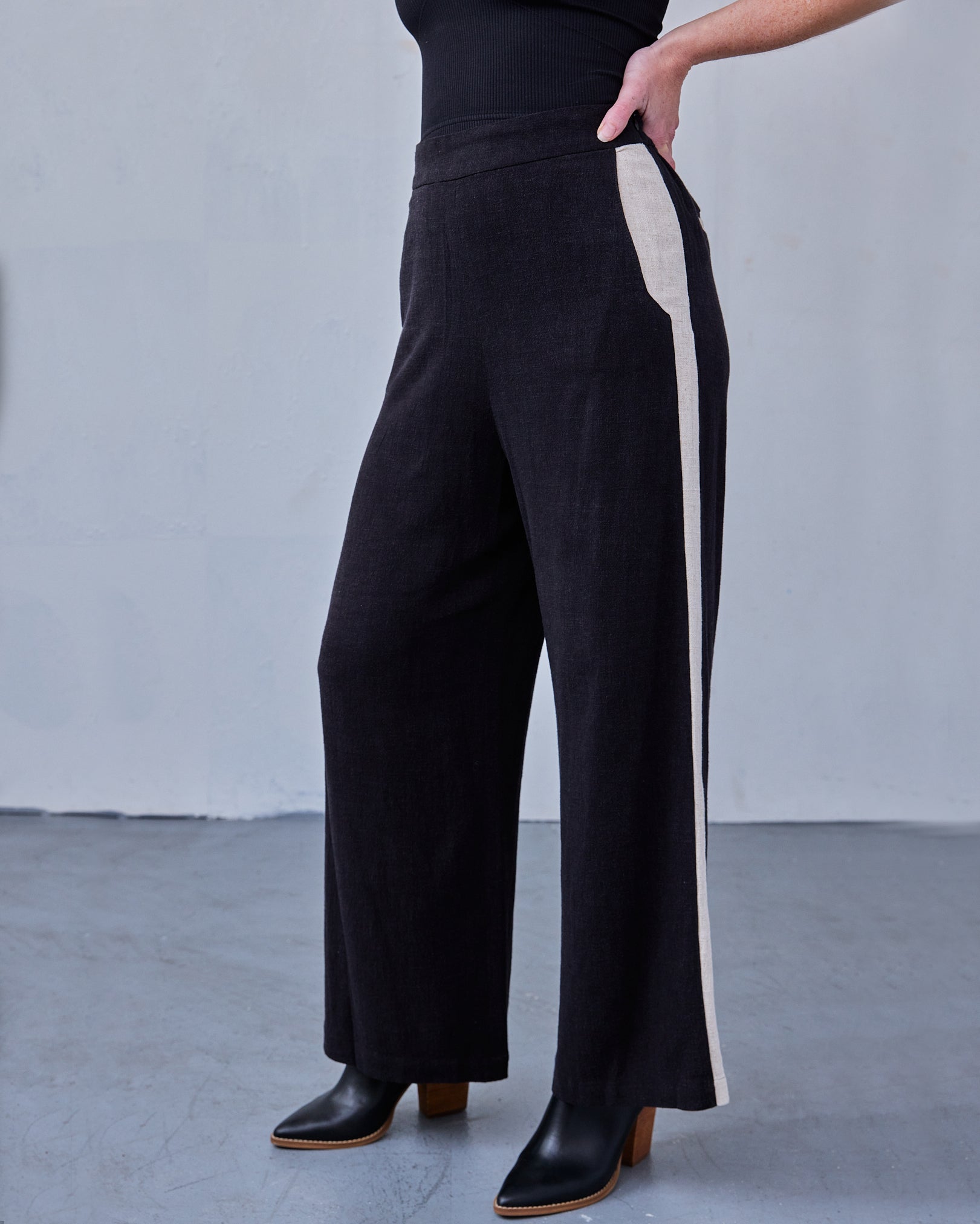 The Julia Tuxedo Pant - Black - Extra Small | DEVAN GREGORI