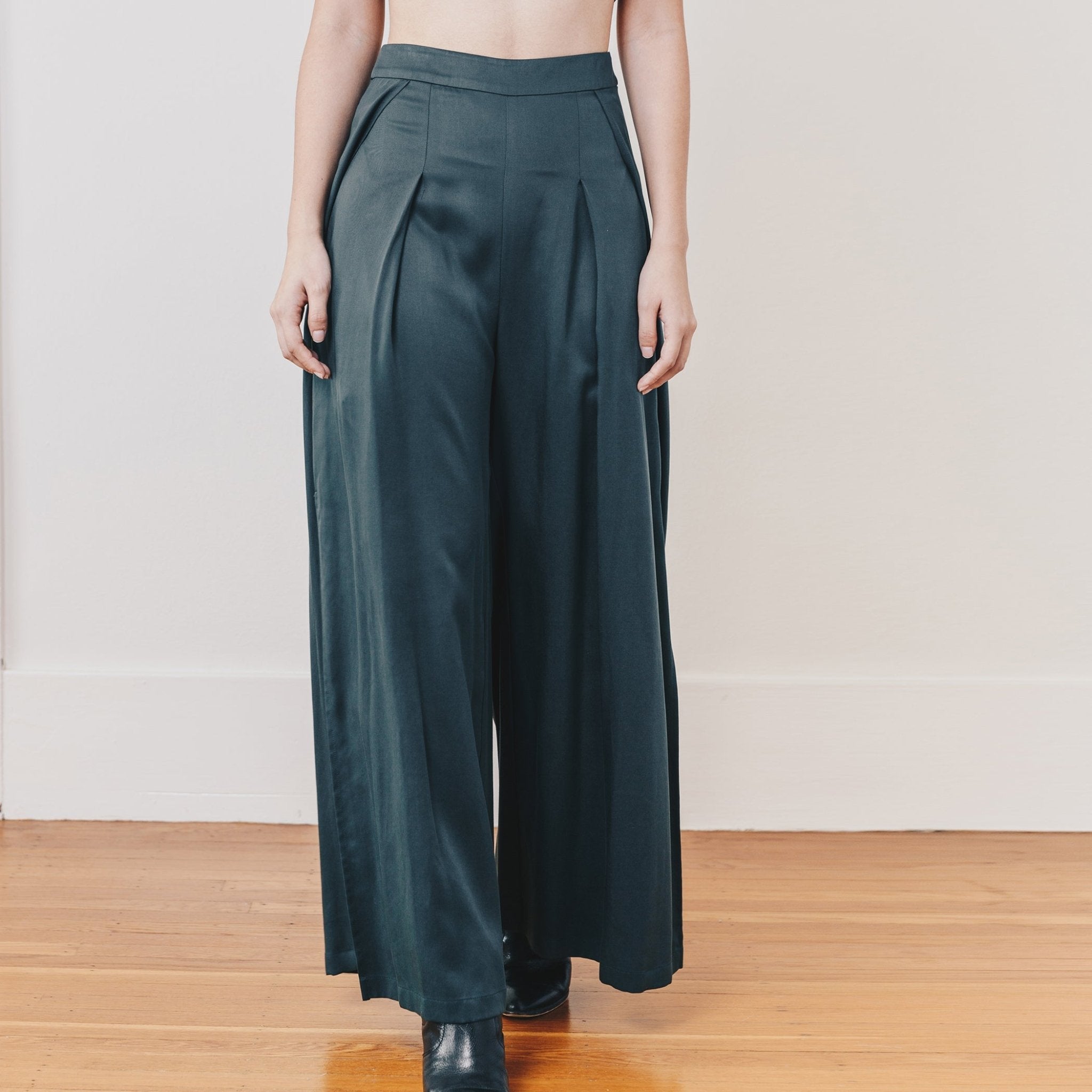 The OG Sasha Pant, Pine - Small - | DEVAN GREGORI