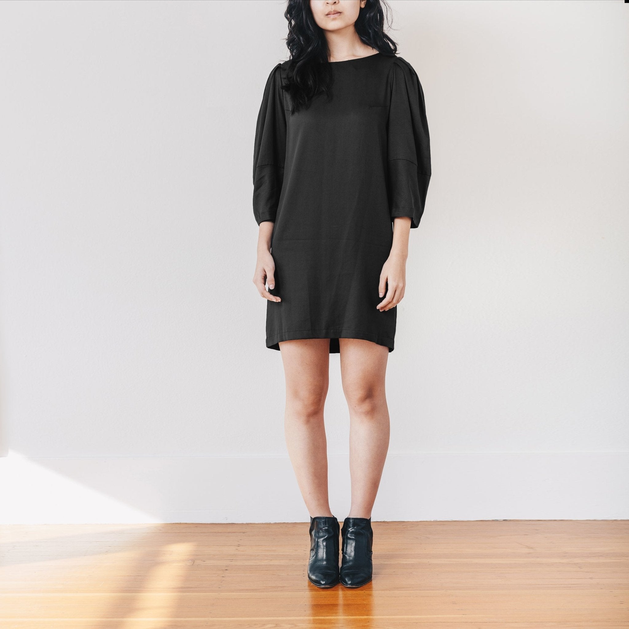 Aria Shift Dress, Black - Small - | DEVAN GREGORI