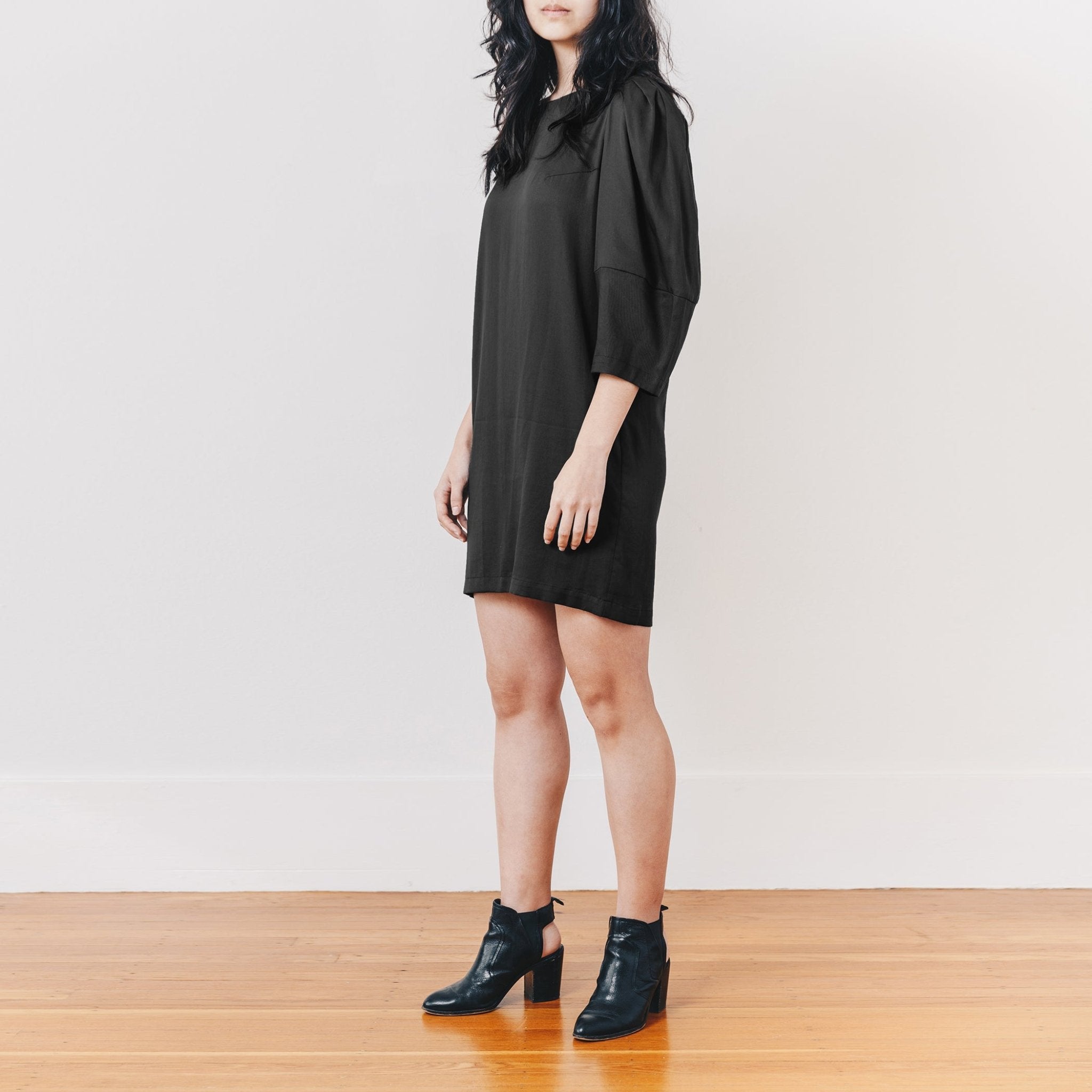 Aria Shift Dress, Black - Small - | DEVAN GREGORI