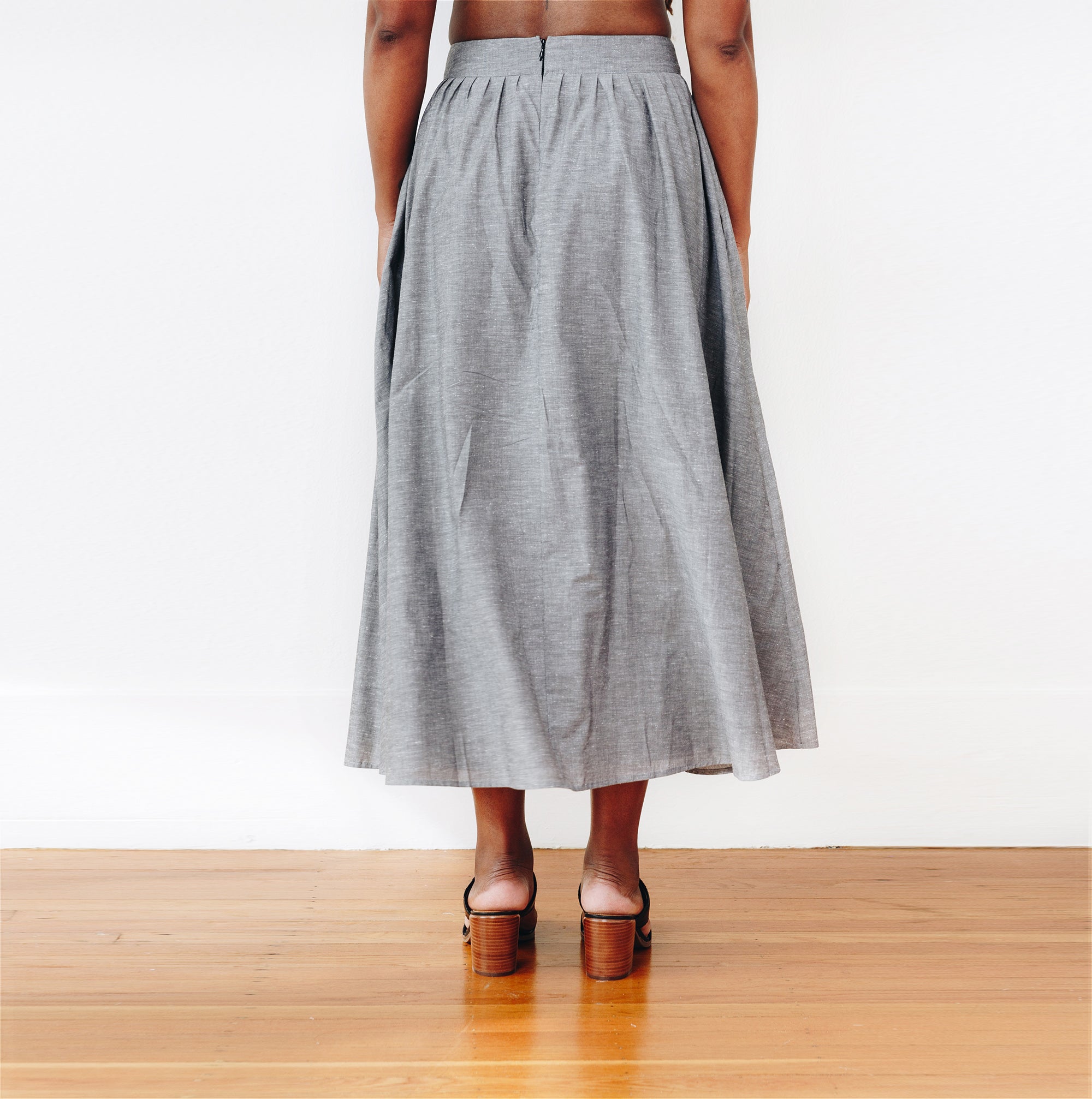 The Cotton/Silk Hazel Skirt - Small - Salt & Pepper | DEVAN GREGORI