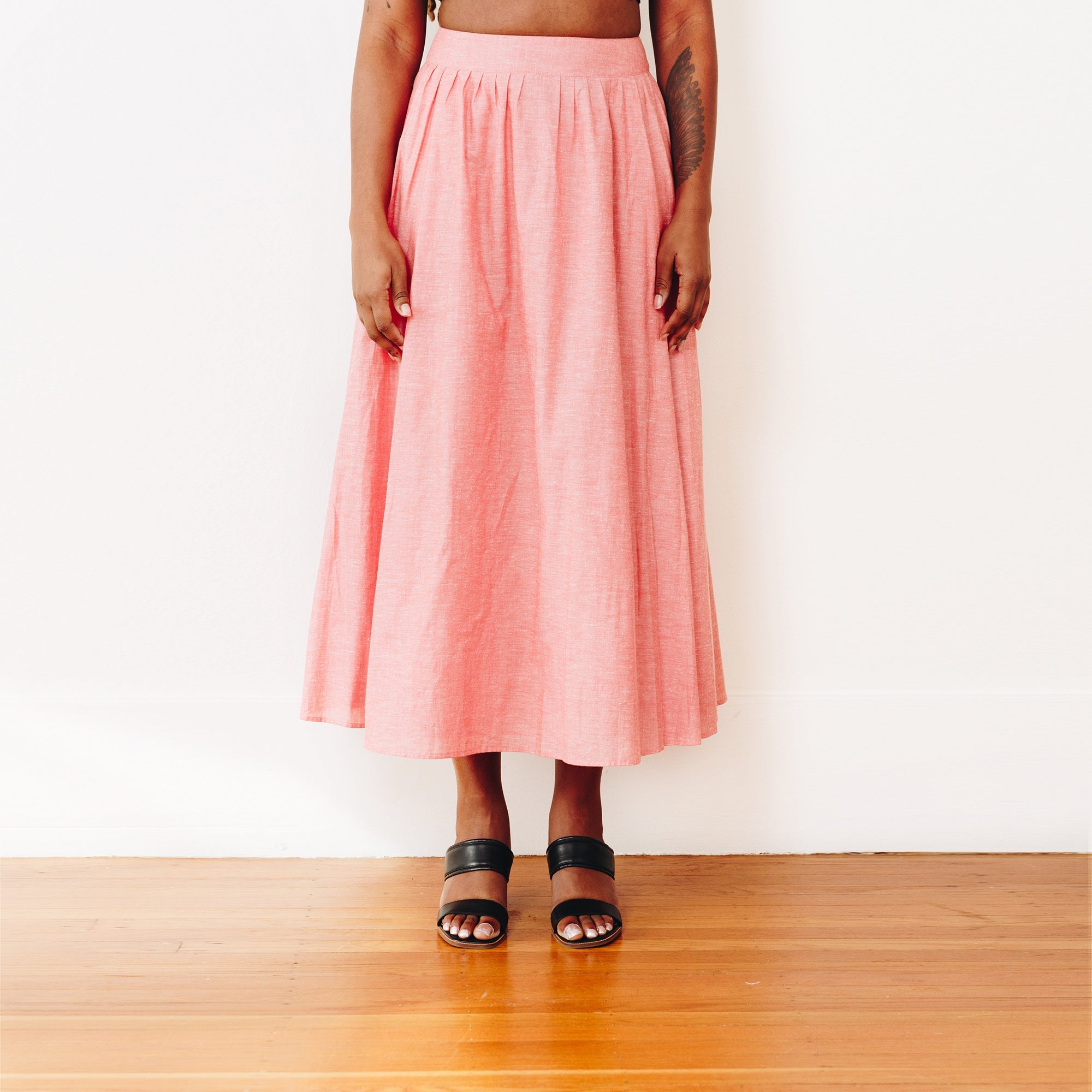 The Cotton/Silk Hazel Skirt - Small - White | DEVAN GREGORI