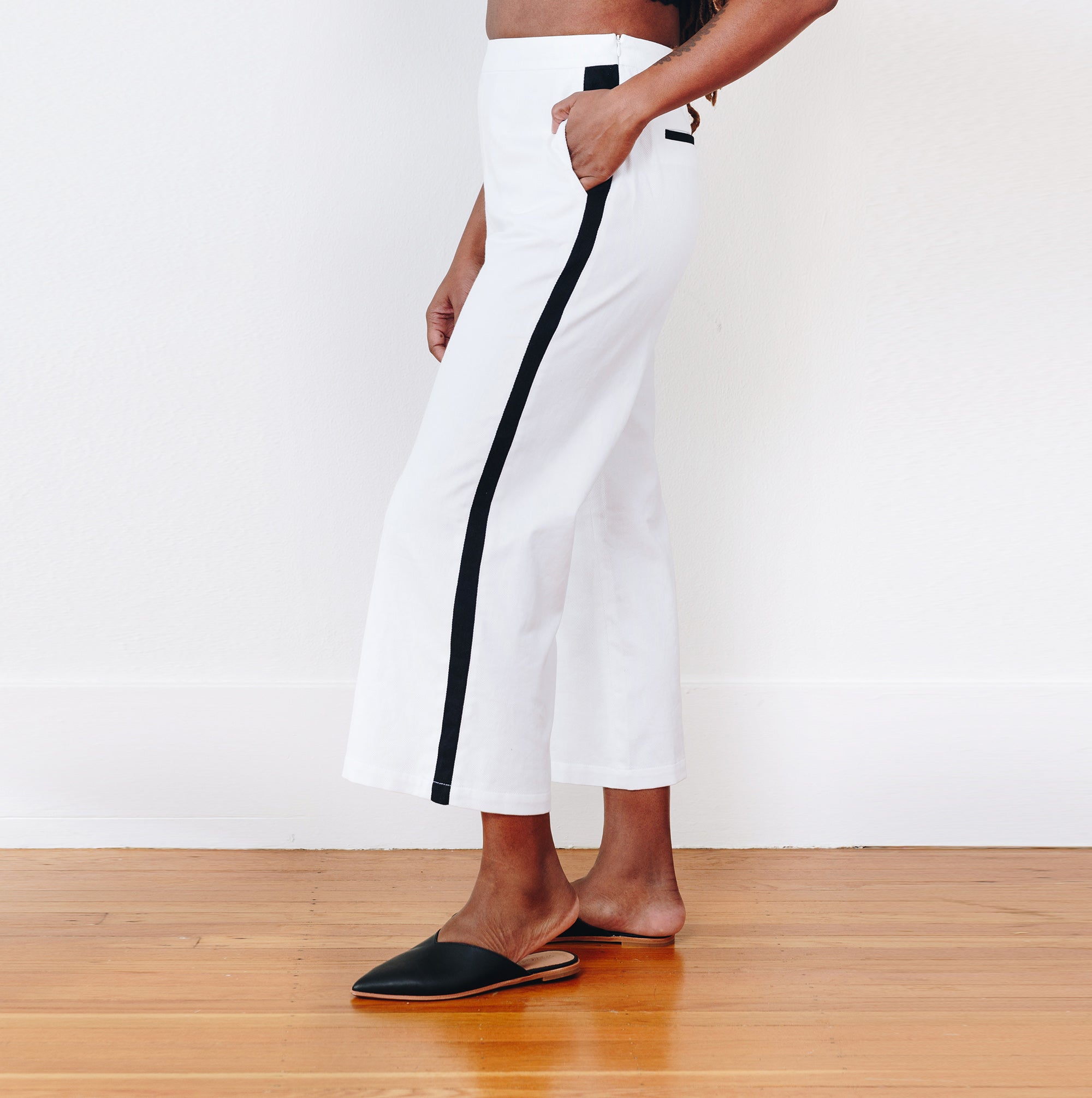 The Denim Julia Tuxedo Pant - Small - White | DEVAN GREGORI