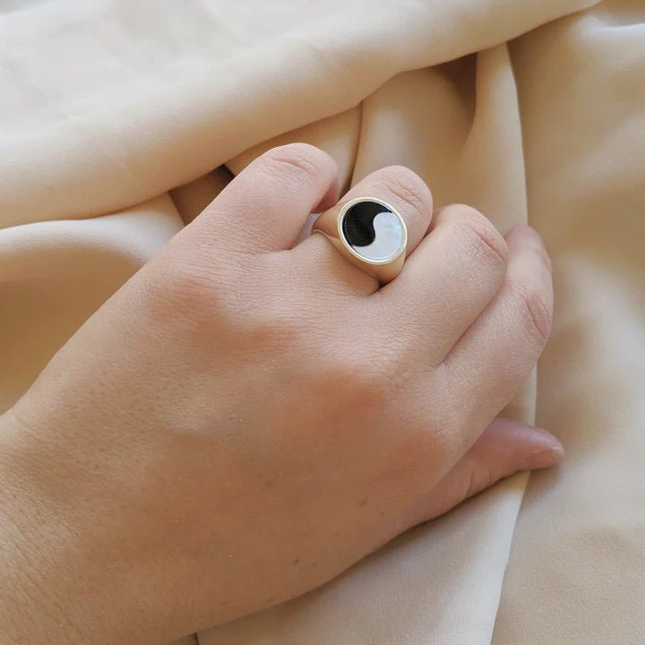 The Signet Ring - Ying Yang - Bronze | Take Shape Studio
